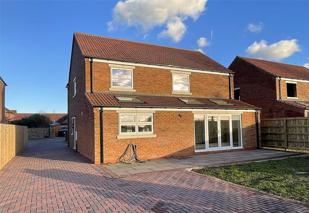 Roxton Road, Immingham, Grimsby, North East Lincs, DN40 photo 2