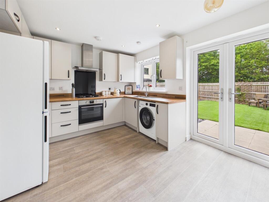 House in Tewkesbury, Gloucester Business Park, Brockworth - View 5