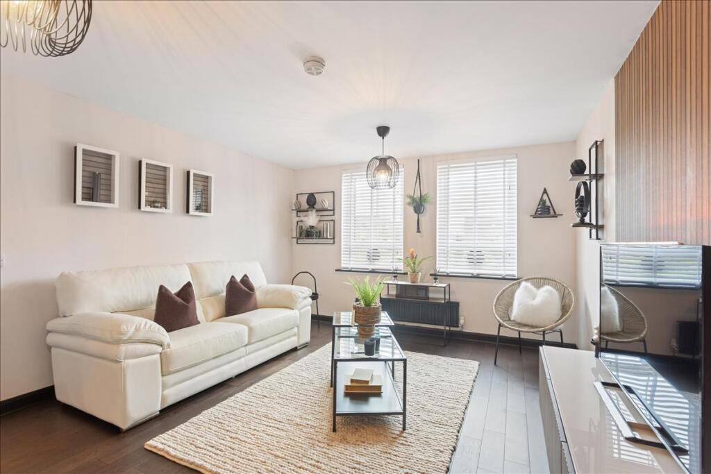 House in Eskbank, Newbattle - View 4