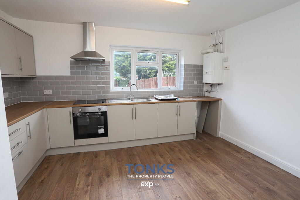 Hurst Green Road, Halesowen, B62 9PS - View 3