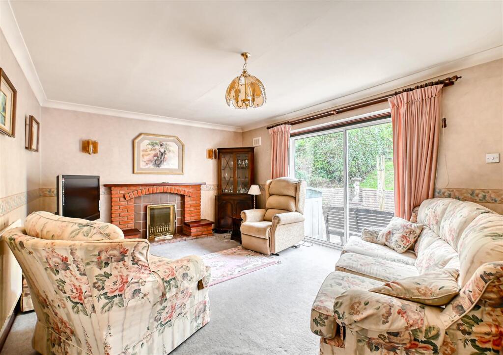 House in Bridgnorth, High Town, Oldbury - View 4