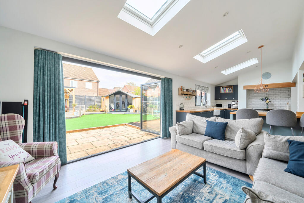 House in Swindon - View 5