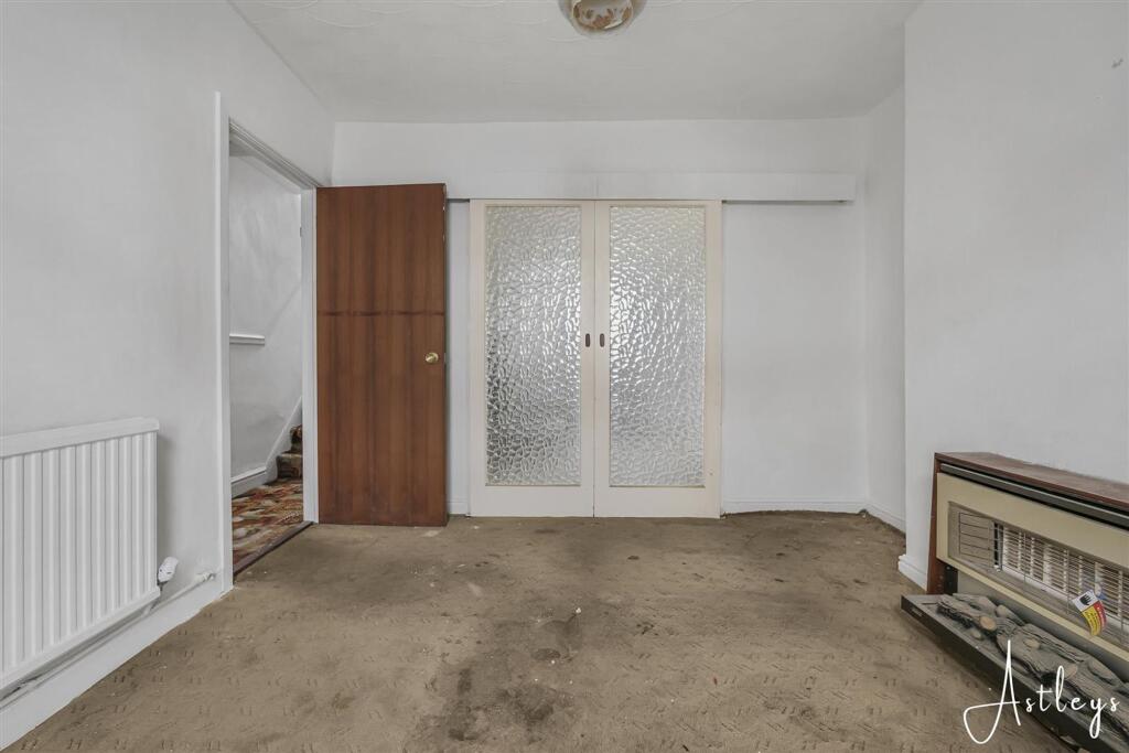 House in Swansea - More