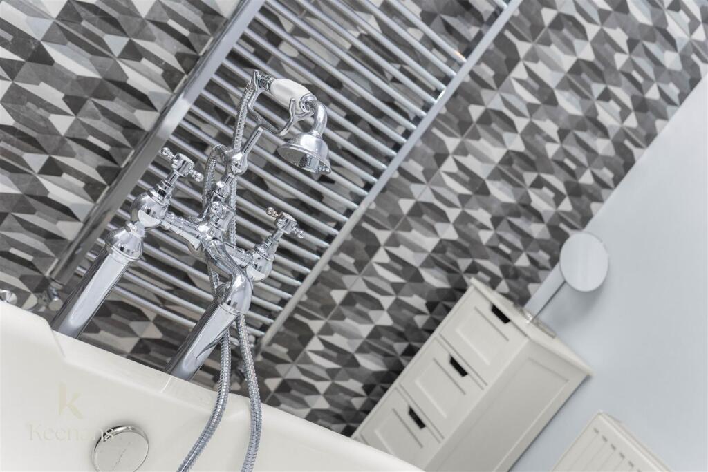 Additional image 40 of Redwood Drive, Rossendale