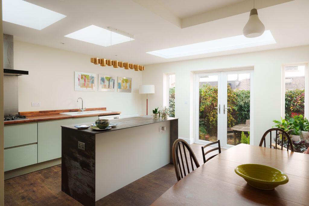 Main image of property: Raglan Road | Bishopston 