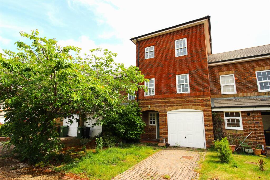 Main image of property: Drysdale Mews, Southsea