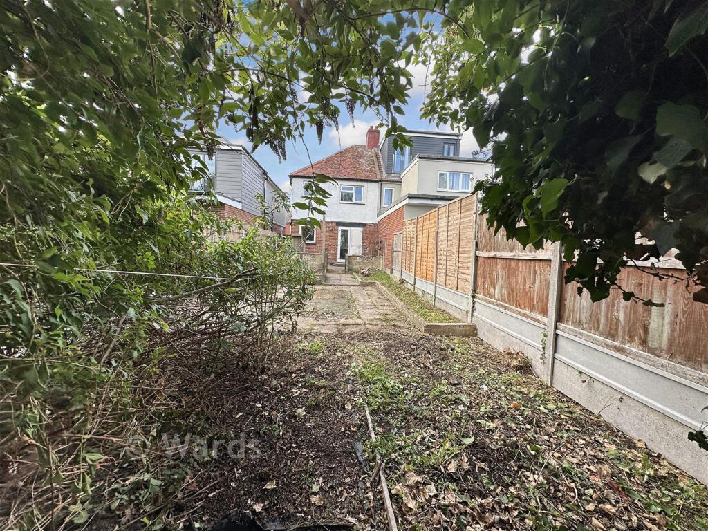 House in Canterbury - View 3