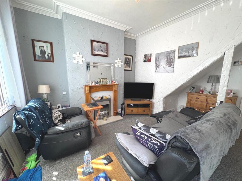 Lockwood Street, Stoke-On-Trent photo 3
