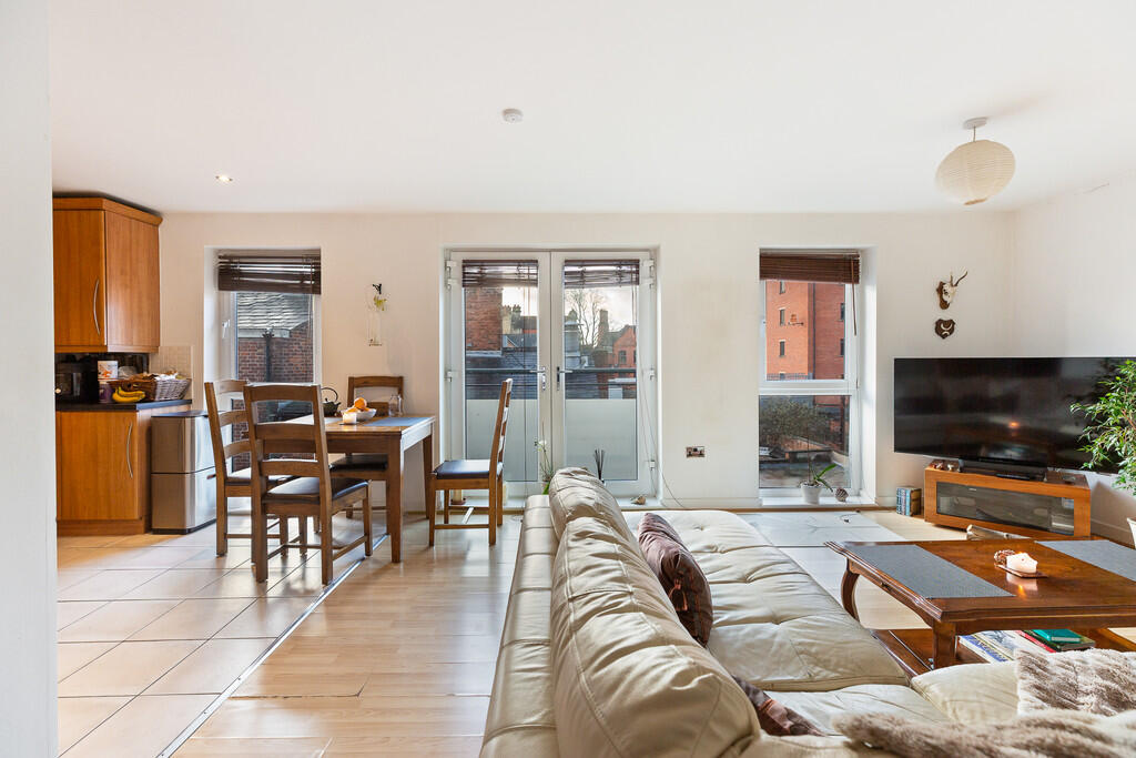 Apartment in Chester, City of Chester - More