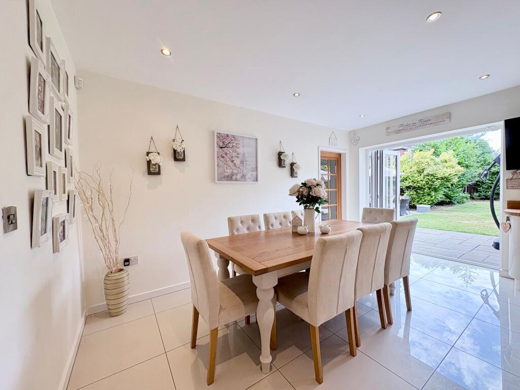 Grange Road, Bessacarr, DN4 photo 4
