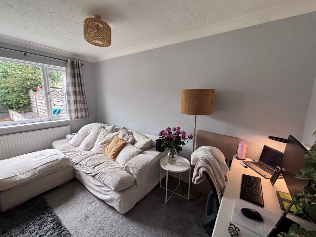 House in Southampton - View 2