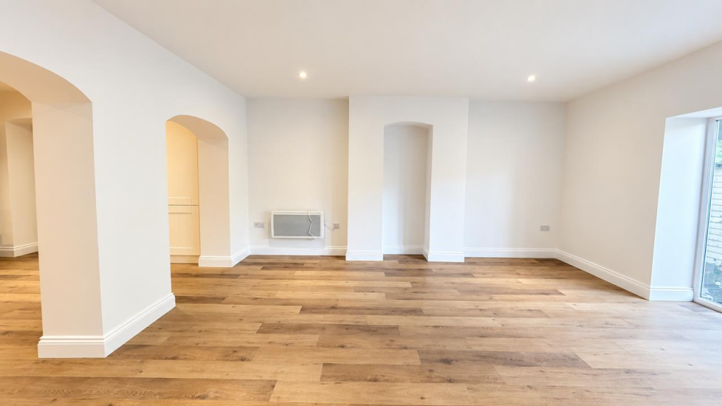 Apartment in Tonbridge - View 4