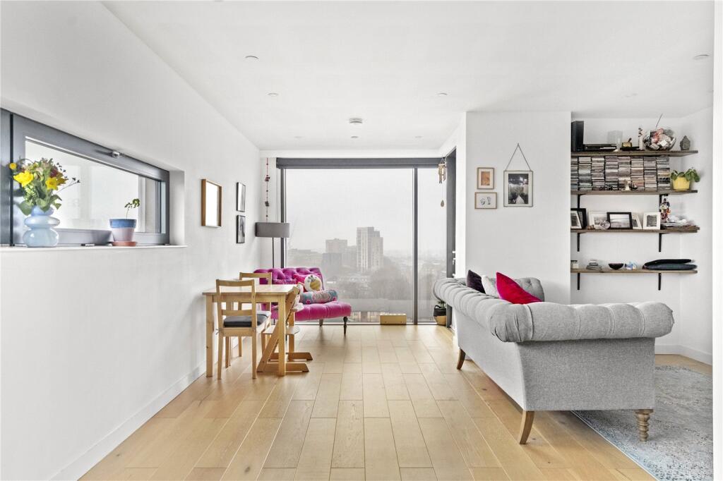 Main image of property: Station Approach, Hoe Street, Walthamstow, London, E17