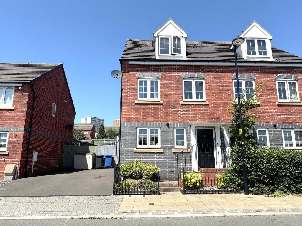 Main image of property: Commercial Road, Stoke-On-Trent, Staffordshire, ST1