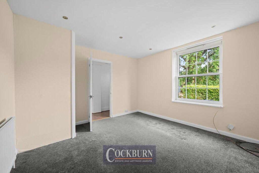 House in London - View 3
