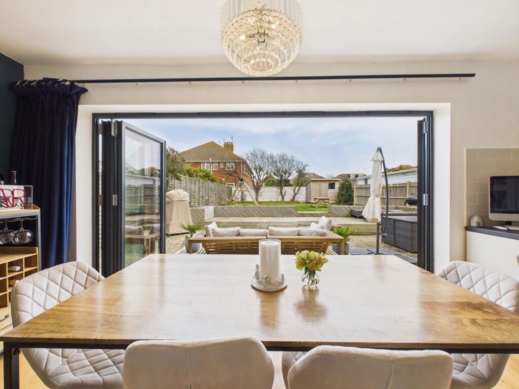 House in Worthing, West Sussex - View 4