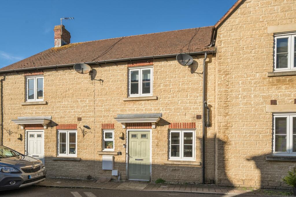 Main image of property: Boundary Way, Carterton, Oxfordshire, OX18