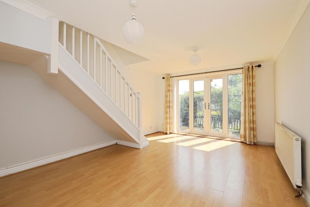 Main image of property: Middle Ox Gardens, Halfway, SHEFFIELD