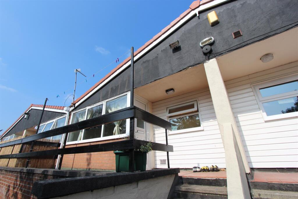Main image of property: Kingsleigh Road, Heaton Mersey, Stockport
