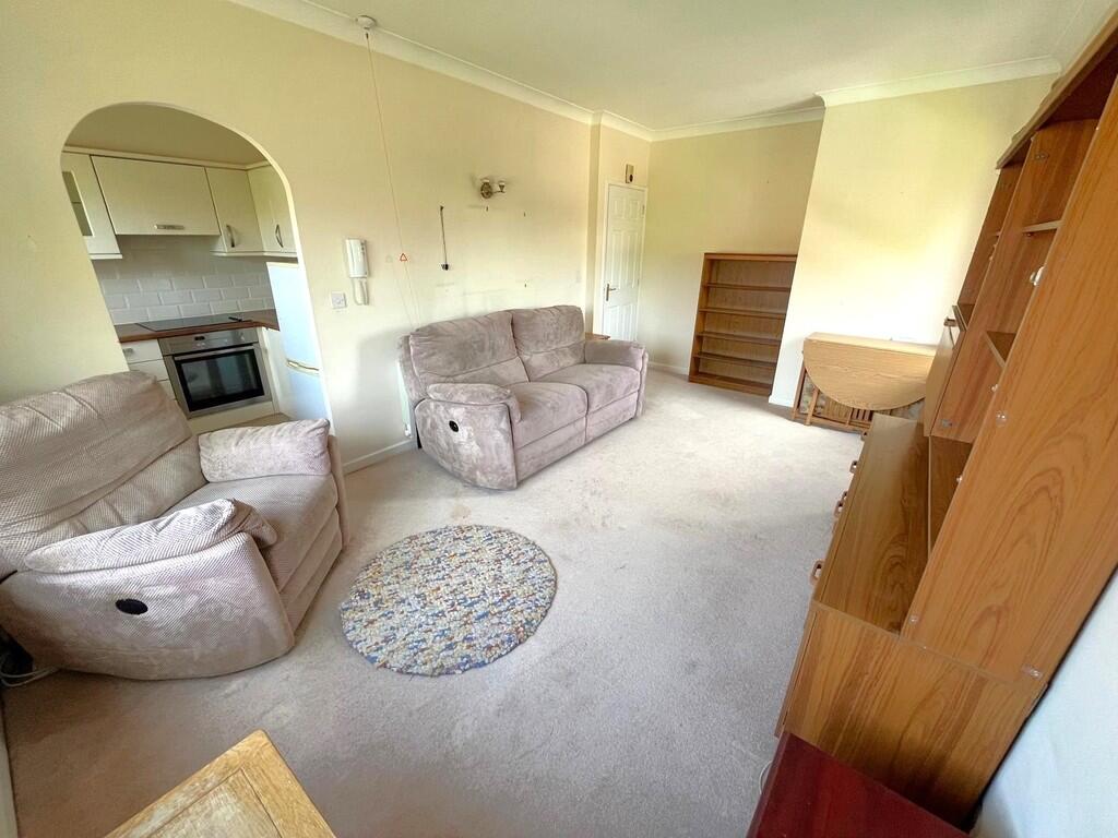 Apartment in Poole - View 4
