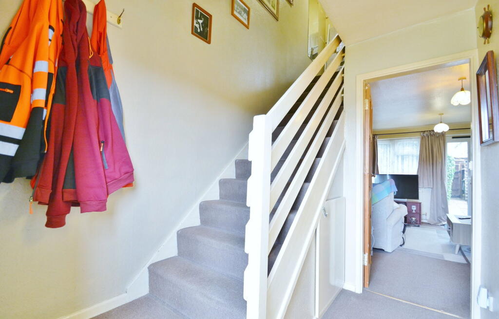 Marston Road, Thame photo 2
