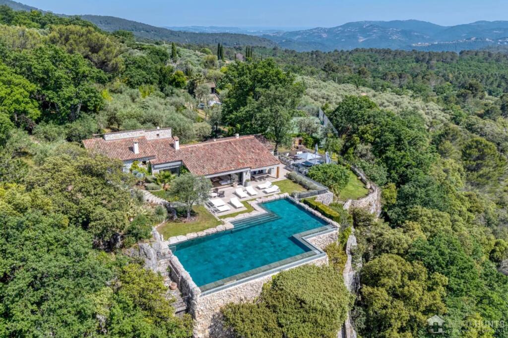 Main image of property: Provence-Alps-Cote d`Azur, Alpes-Maritimes, St-Cézaire-sur-Siagne