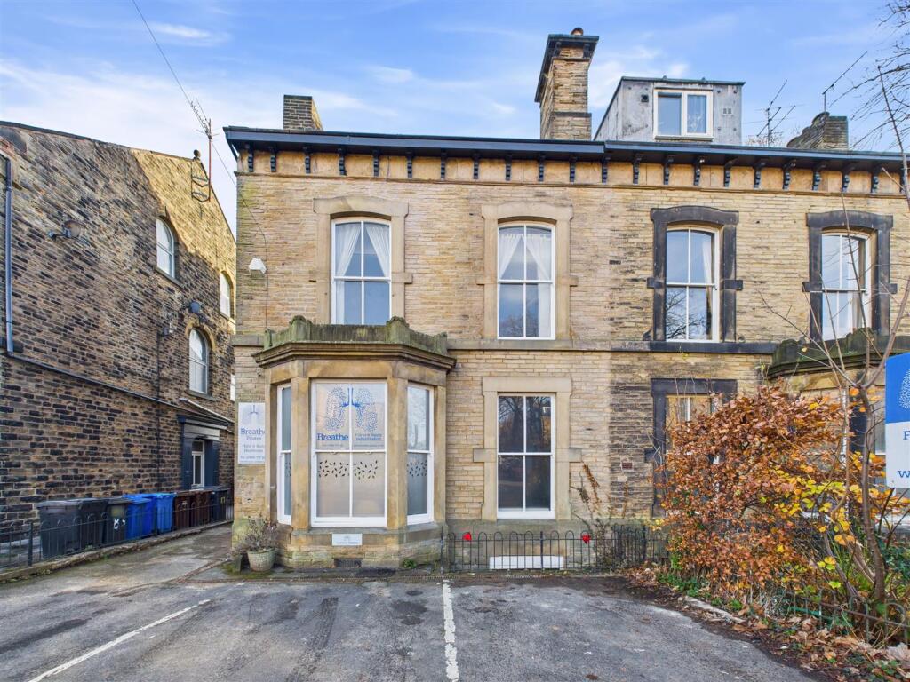Main image of property: Flat 1, 85 Clarkehouse Road, Sheffield