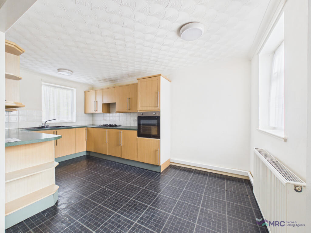 Falkirk Close, Bransholme Hull HU7 photo 4