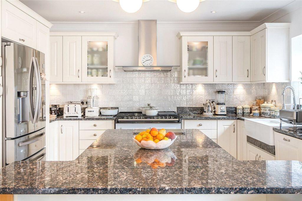 Warborough Road Churston photo 4