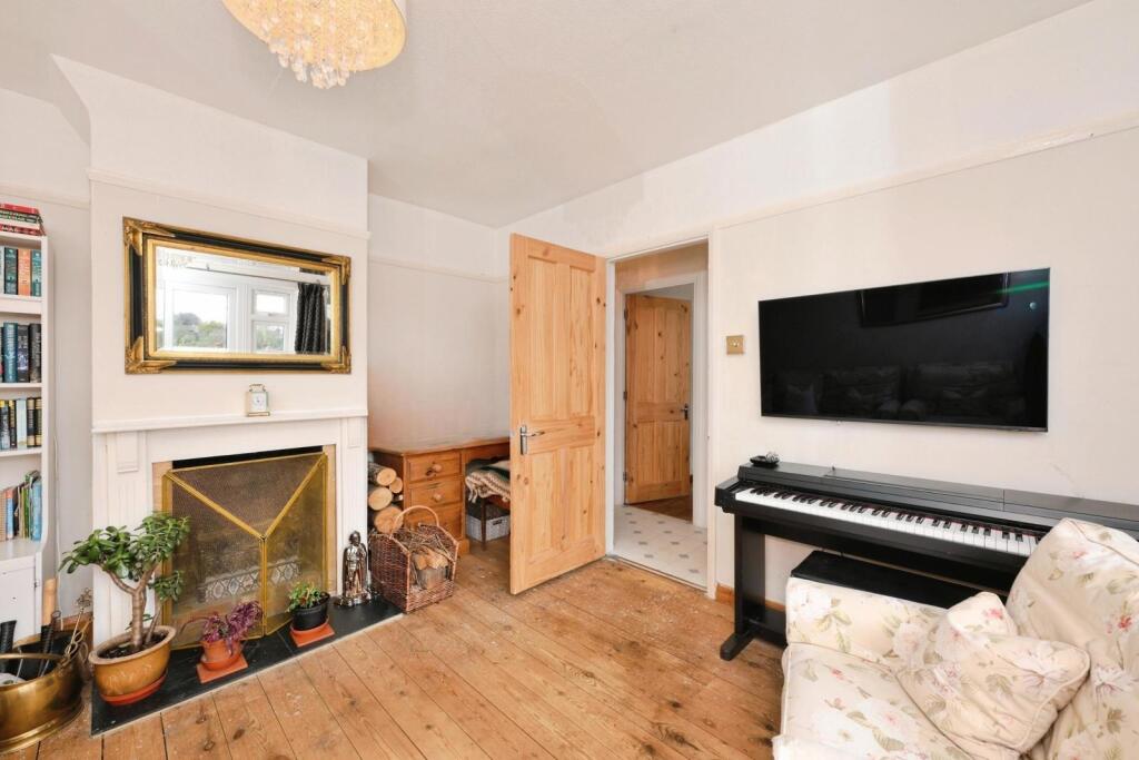 Additional image 11 of Hawbush Close, Welwyn, Hertfordshire, AL6