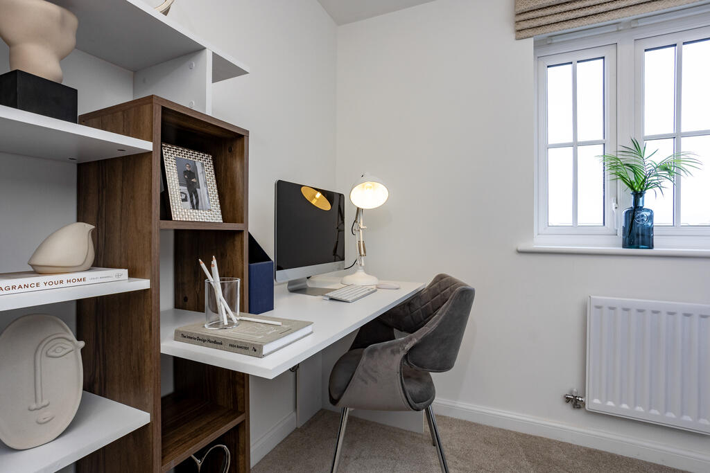 Poppyfields Linden Homes Sales Office, Irthlingborough Road,
Wellingborough,
NN8 1GP – pohled 6
