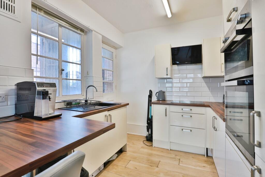 Apartment in Bournemouth - View 4