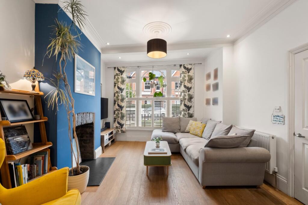 Main image of property: Dinsmore Road, London, SW12