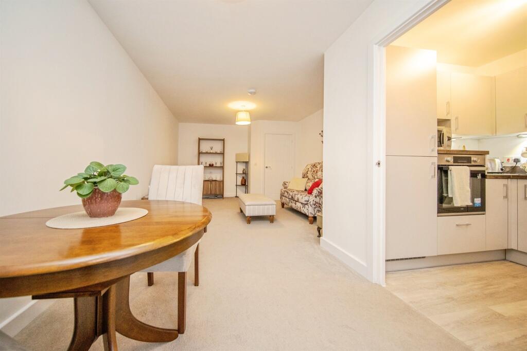 1-bed other on Eagle Way, Martlesham Heath, Ipswich, £210,000