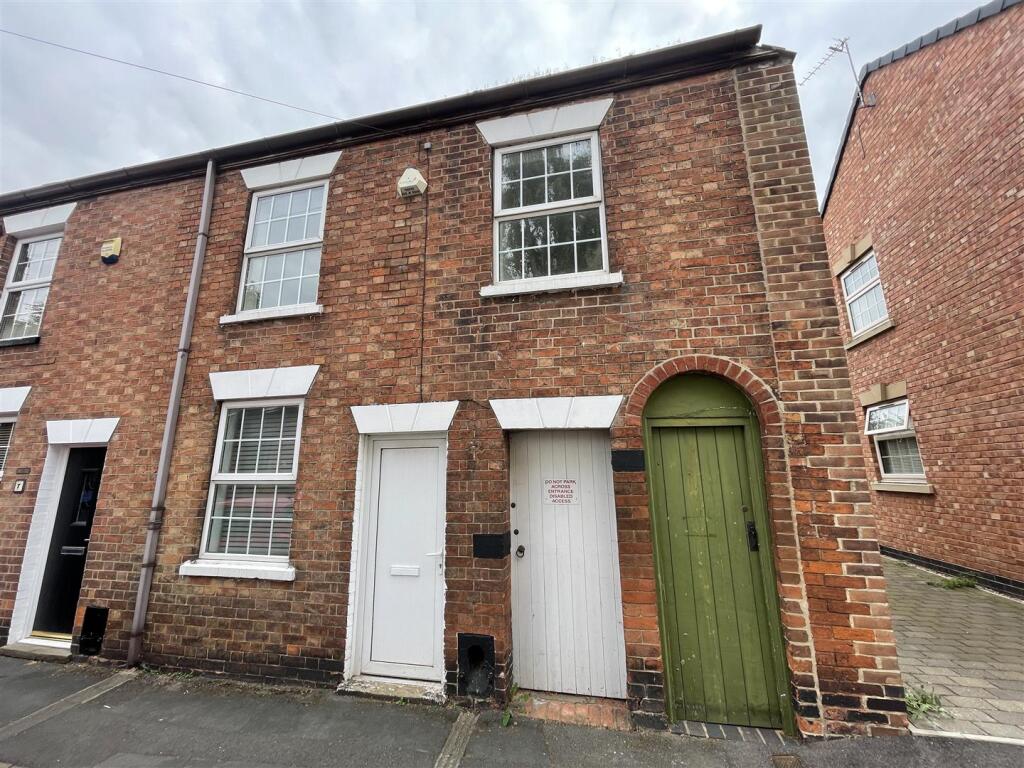 Main image of property: Hastings Street, Loughborough, LE11 5AX