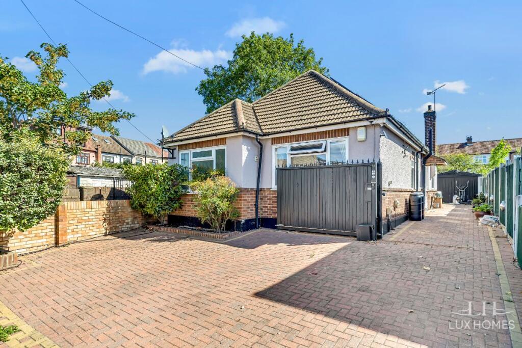 House in Romford - View 5