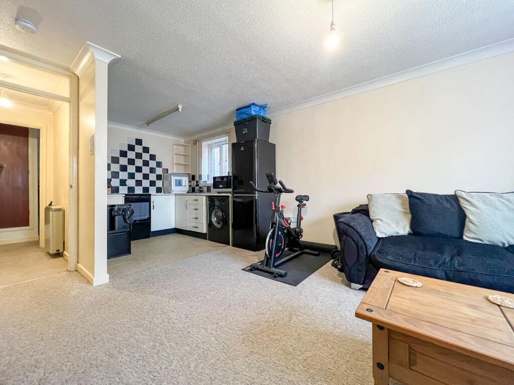 Apartment in Bath - View 5
