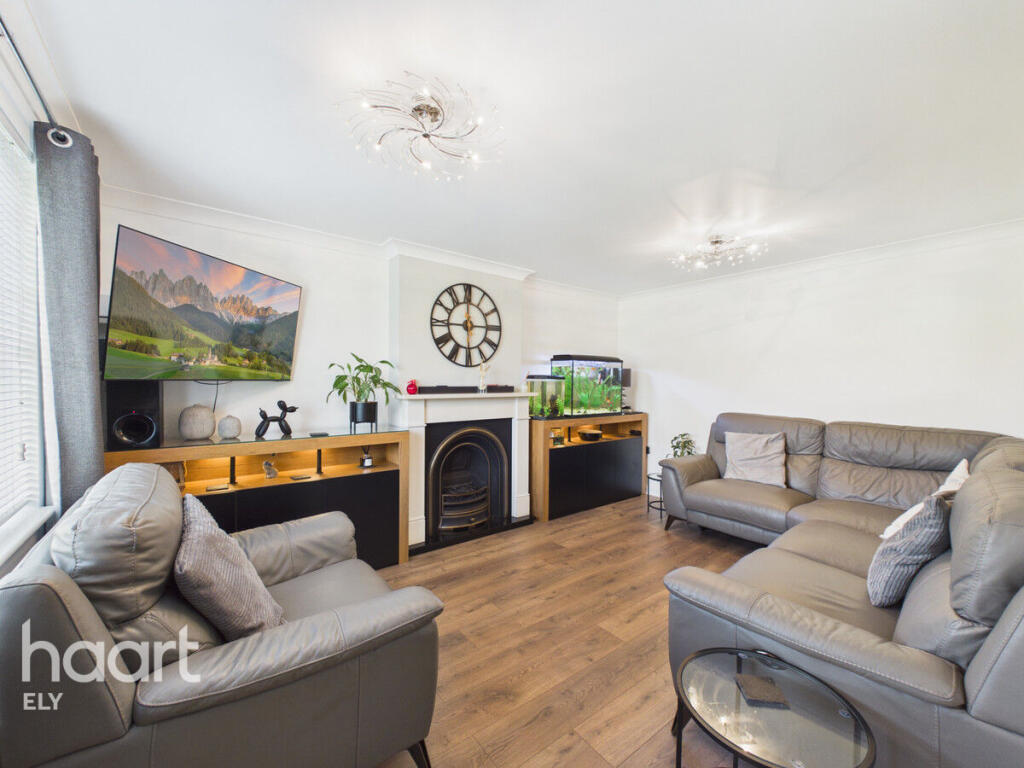 Kingfisher Drive, Soham photo 3