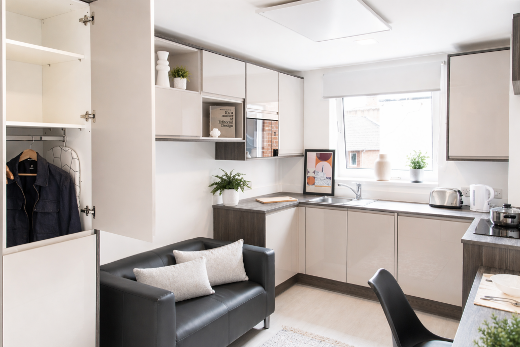 Apartment in Norwich - View 5