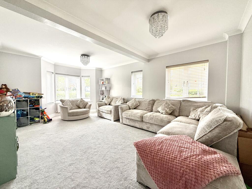 House in Stratford-on-Avon, Stratford-upon-Avon - View 5