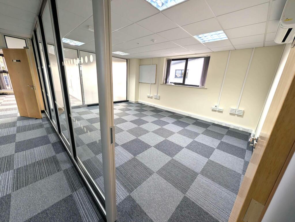 office 3.jpg
