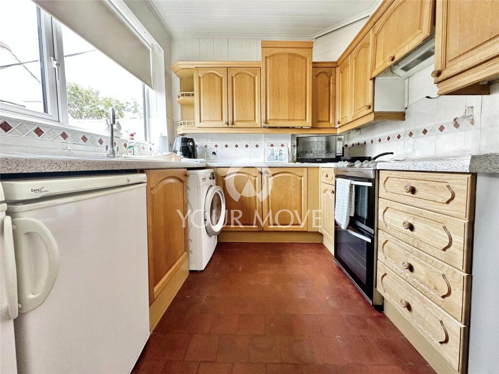 Heathview Crescent, Dartford, Kent, DA1 photo 4