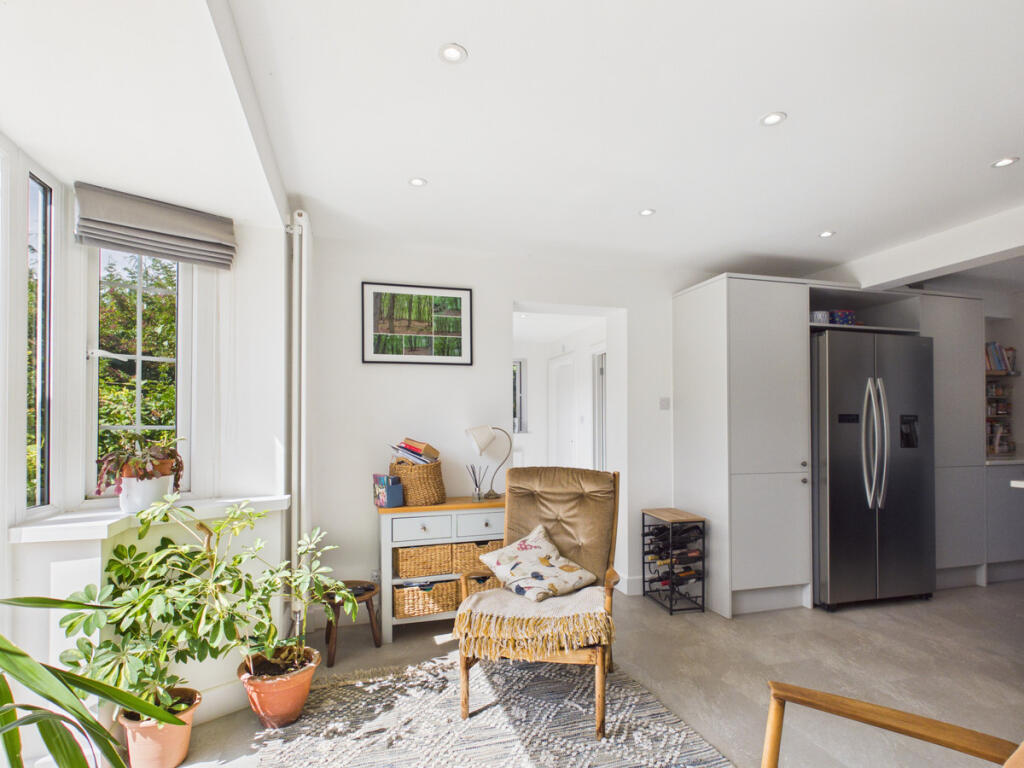 House in Peterborough - View 5