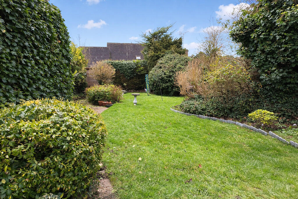 Anchor Road, Tiptree photo 4