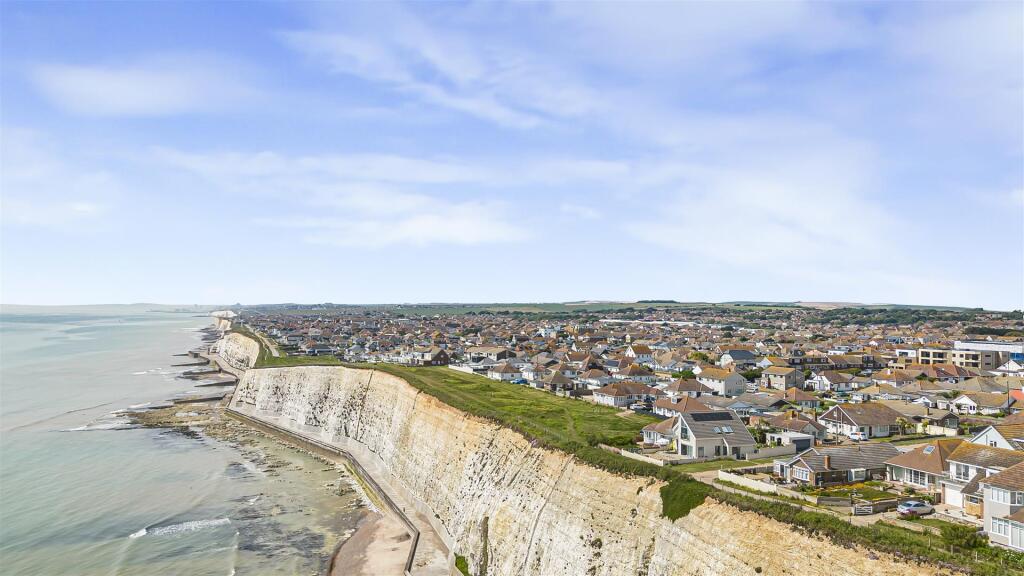 House in Peacehaven - View 5
