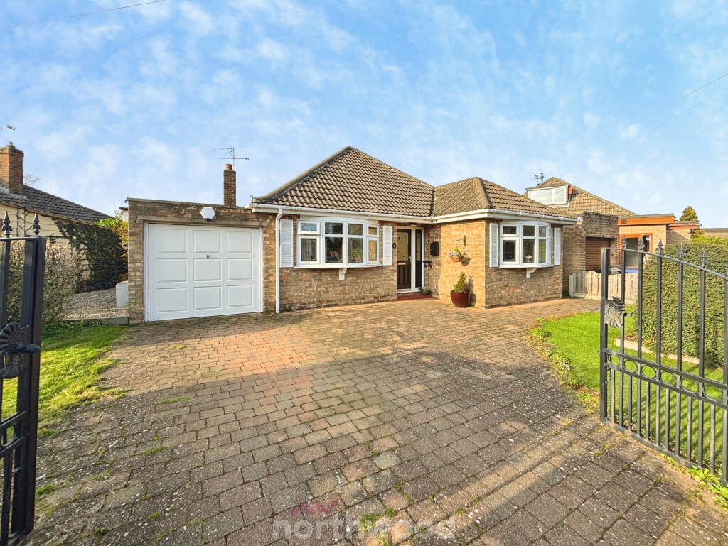 Main image of property: Oakland Avenue, Hatfield, Doncaster, DN7
