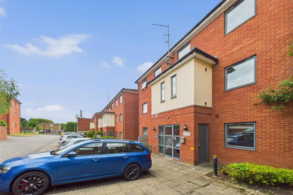 Main image of property: High Street, Amblecote, Stourbridge, DY8 4DX