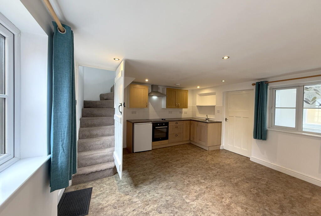 House in Stratford-on-Avon, Gaydon - View 5