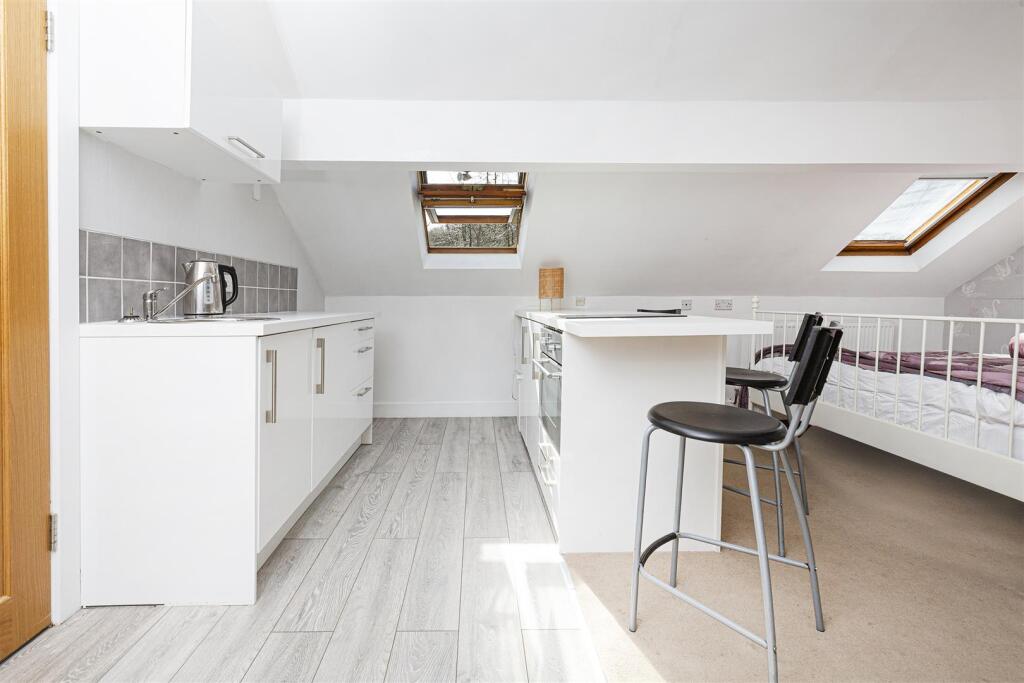 Additional image 38 of Beaconsfield Road, Clayton, Bradford