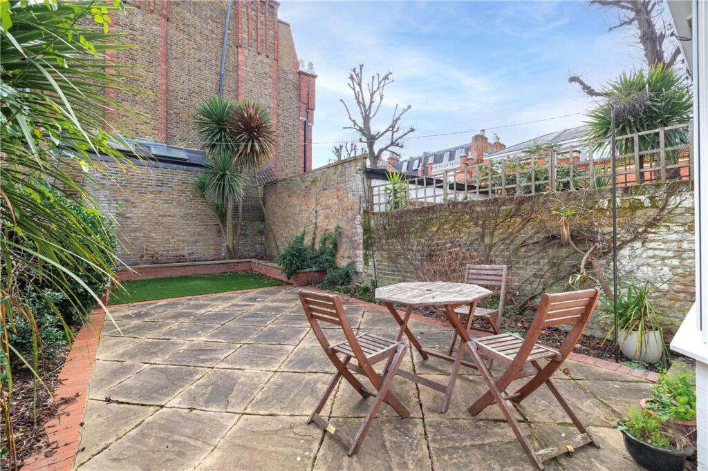 Main image of property: New Kings Road, London, SW6